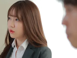 Chuốc thuốc kích dục bắt vợ yêu thằng bạn làm hầu gái trong 2 ngày